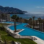 Διαμέρισμα Sunset Cliffs Luxury Μπένιντορμ