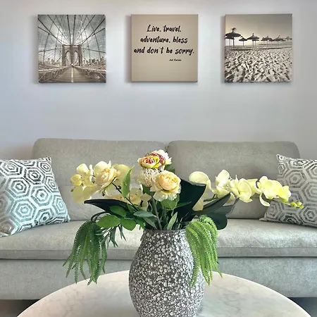 Sunset Cliffs Poniente Apartment *