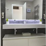 Sunset Cliffs Luxury Apartman *