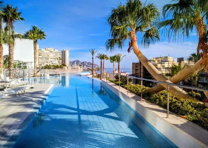 Sunset Cliffs Luxury Daire